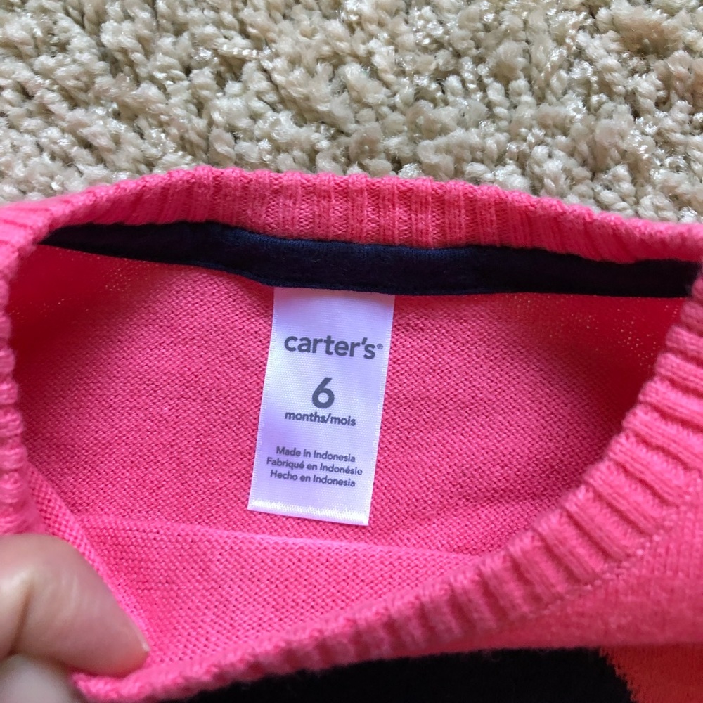 Sweater - Picture 3 of 3